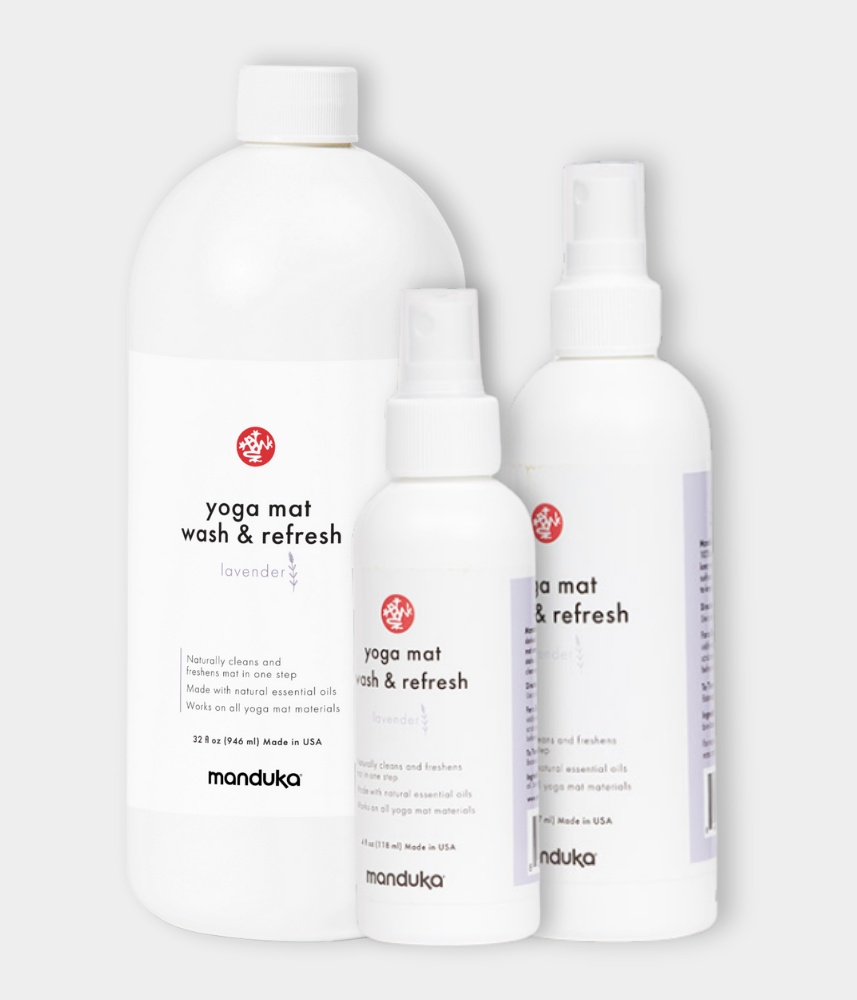 Dung dịch làm sạch thảm Manduka Refresh